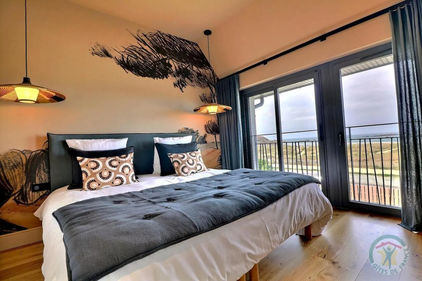 Les Dunes Saint-Lunaire Bed & Breakfast
